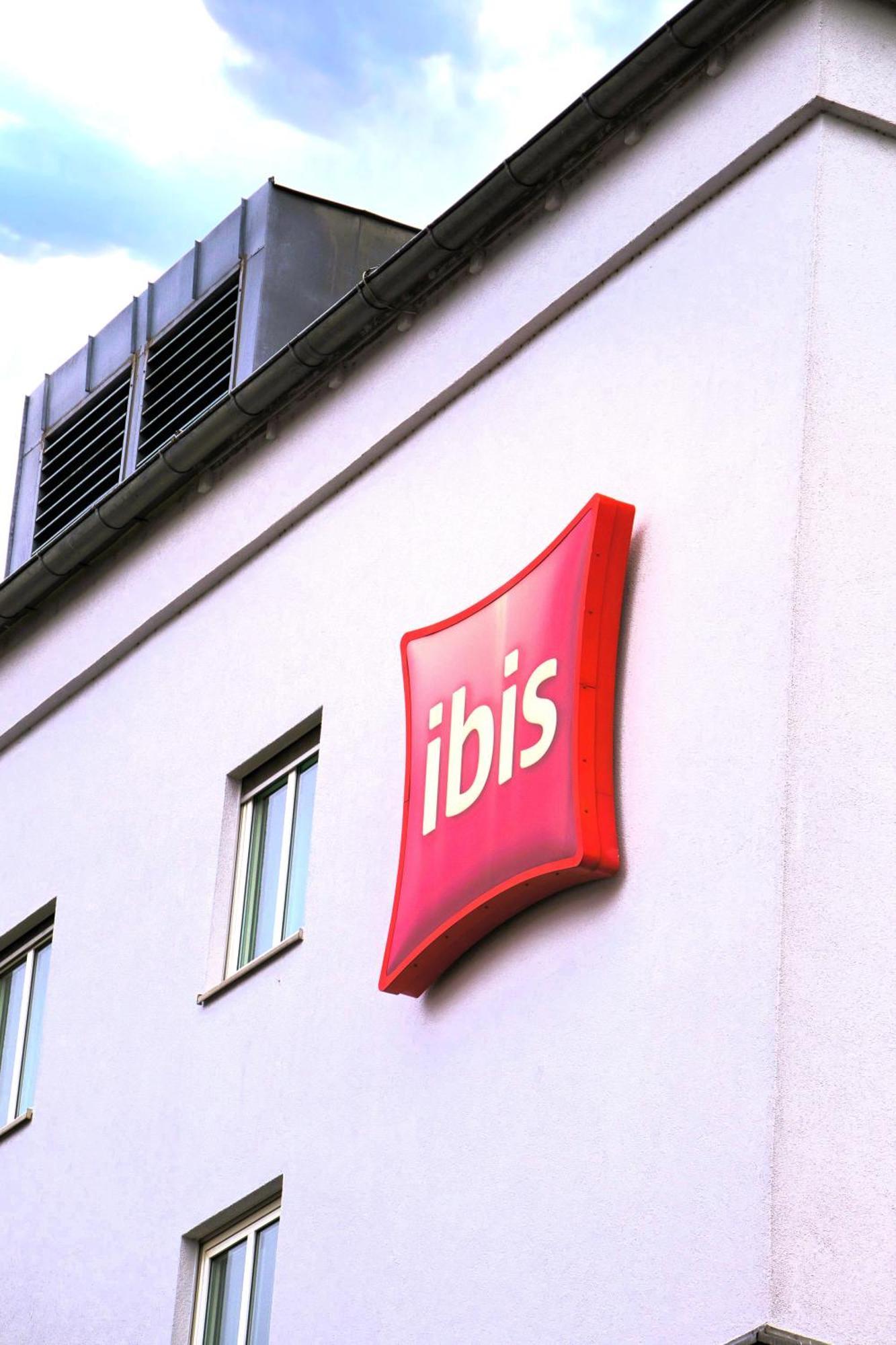 Ibis Hotel Regensburg City Exteriör bild