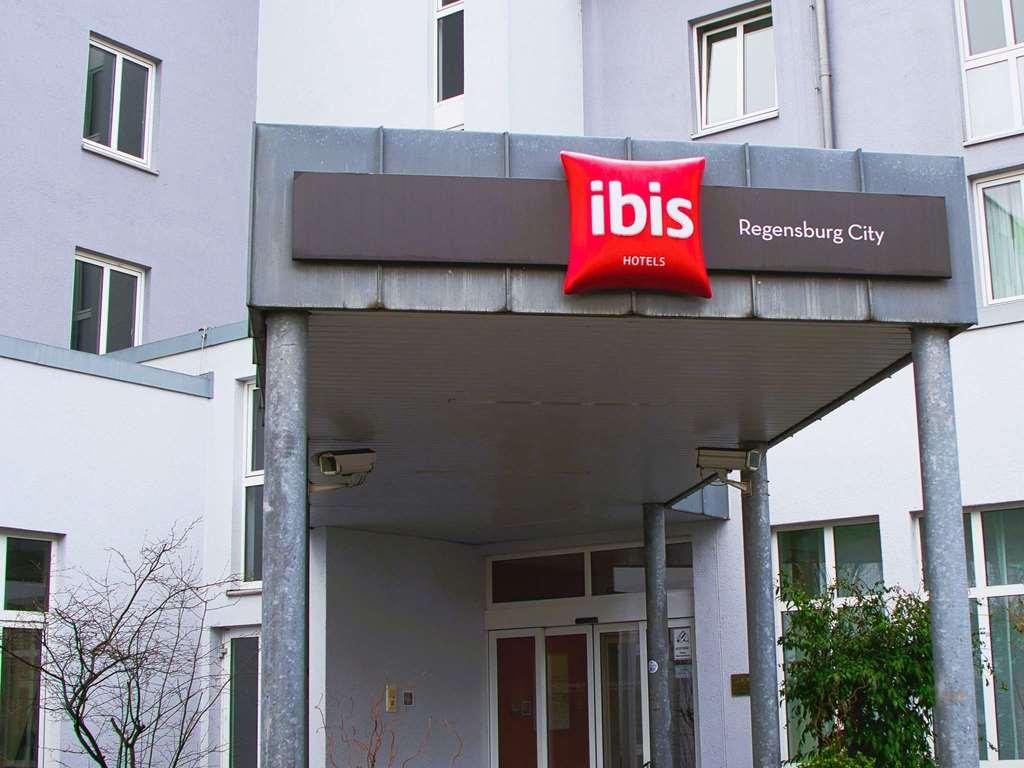 Ibis Hotel Regensburg City Exteriör bild