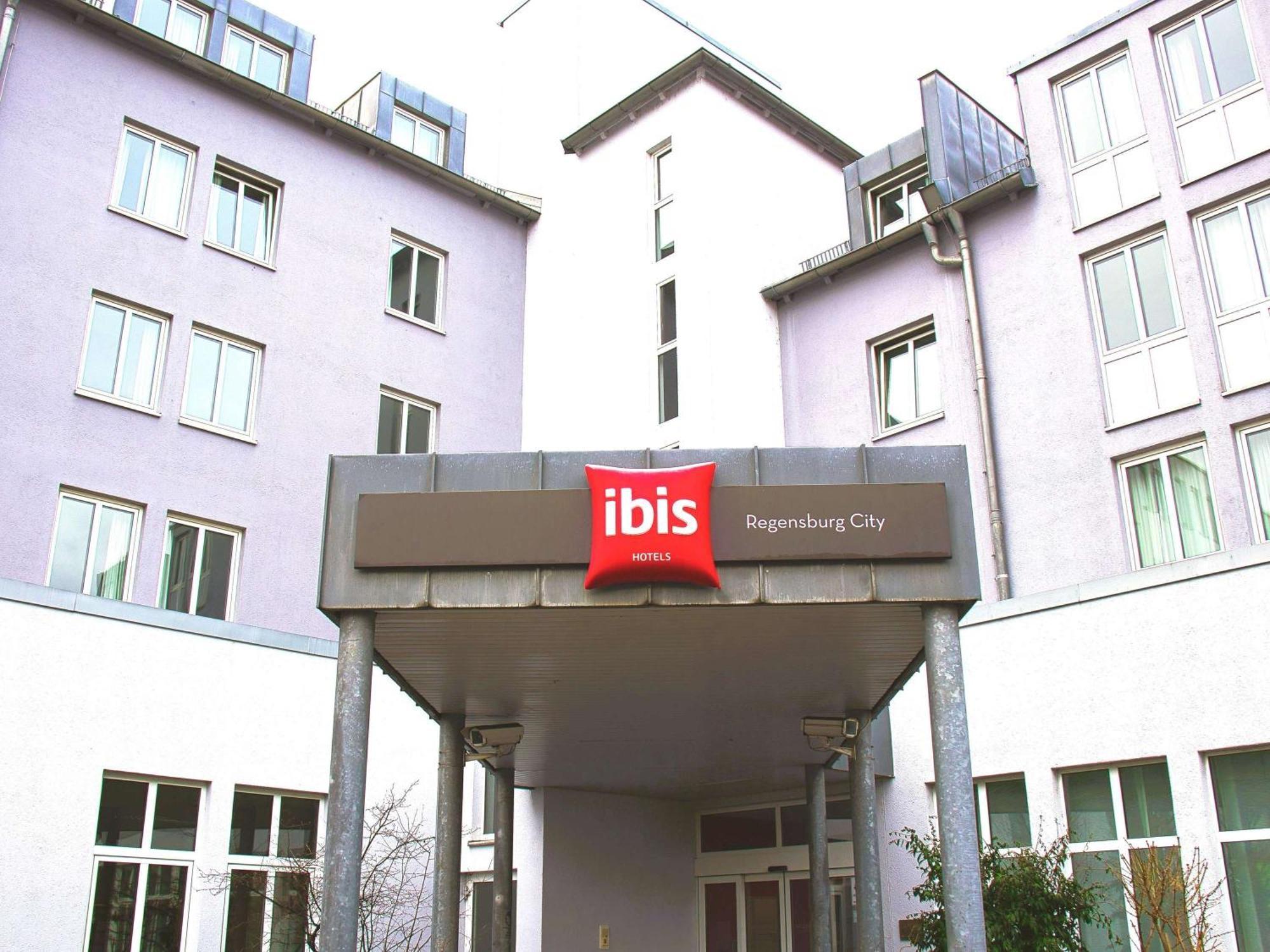 Ibis Hotel Regensburg City Exteriör bild